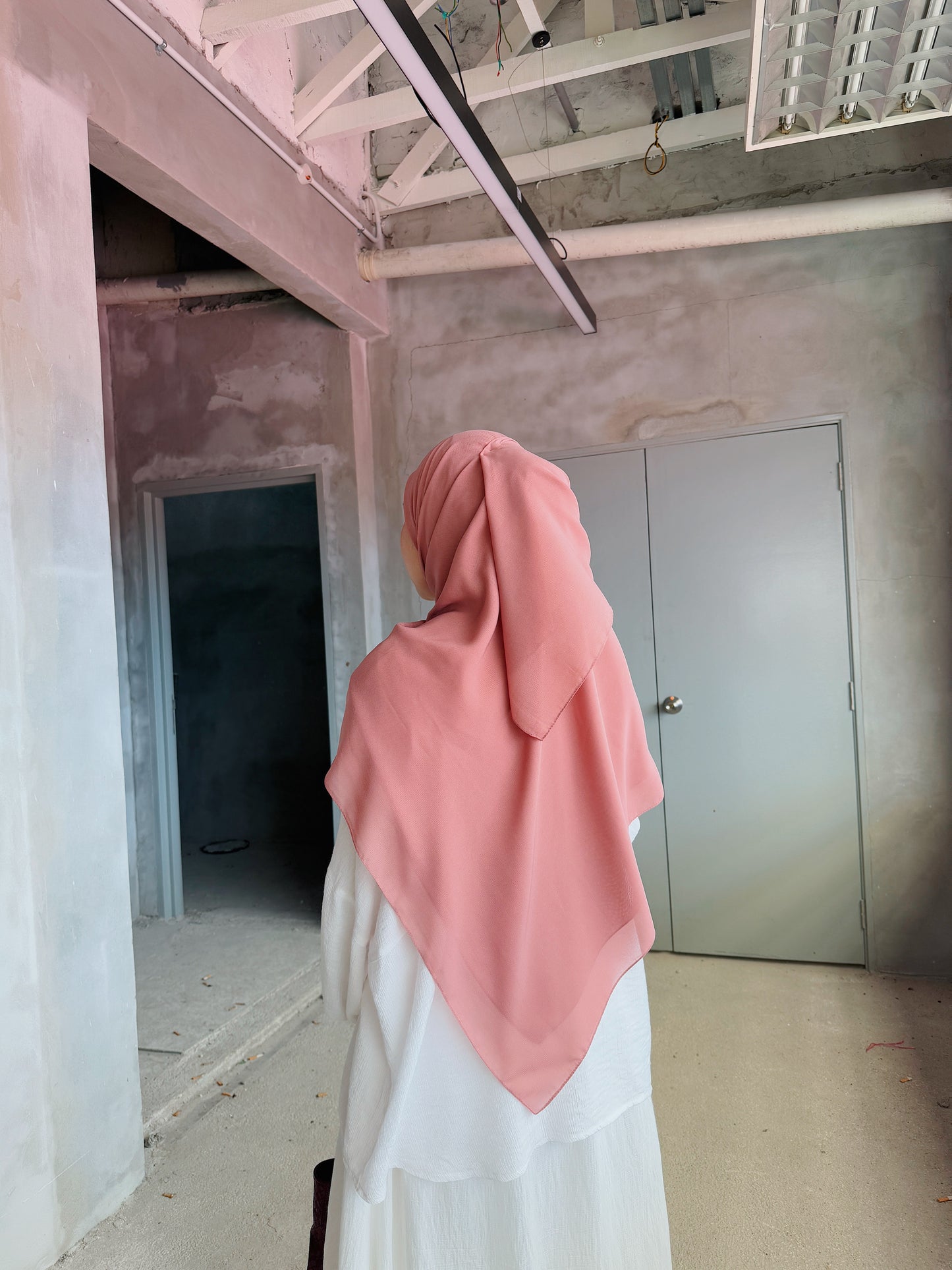 Biasa Chiffon Square (Pink)