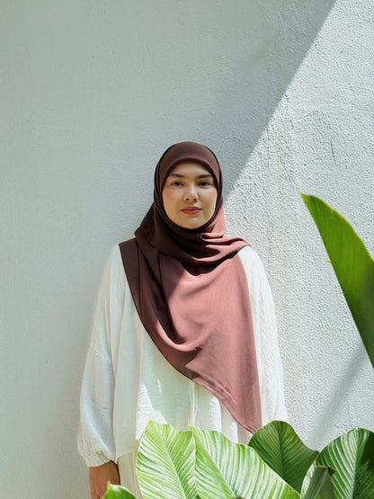 Biasa Chiffon Square (Dark Brown)