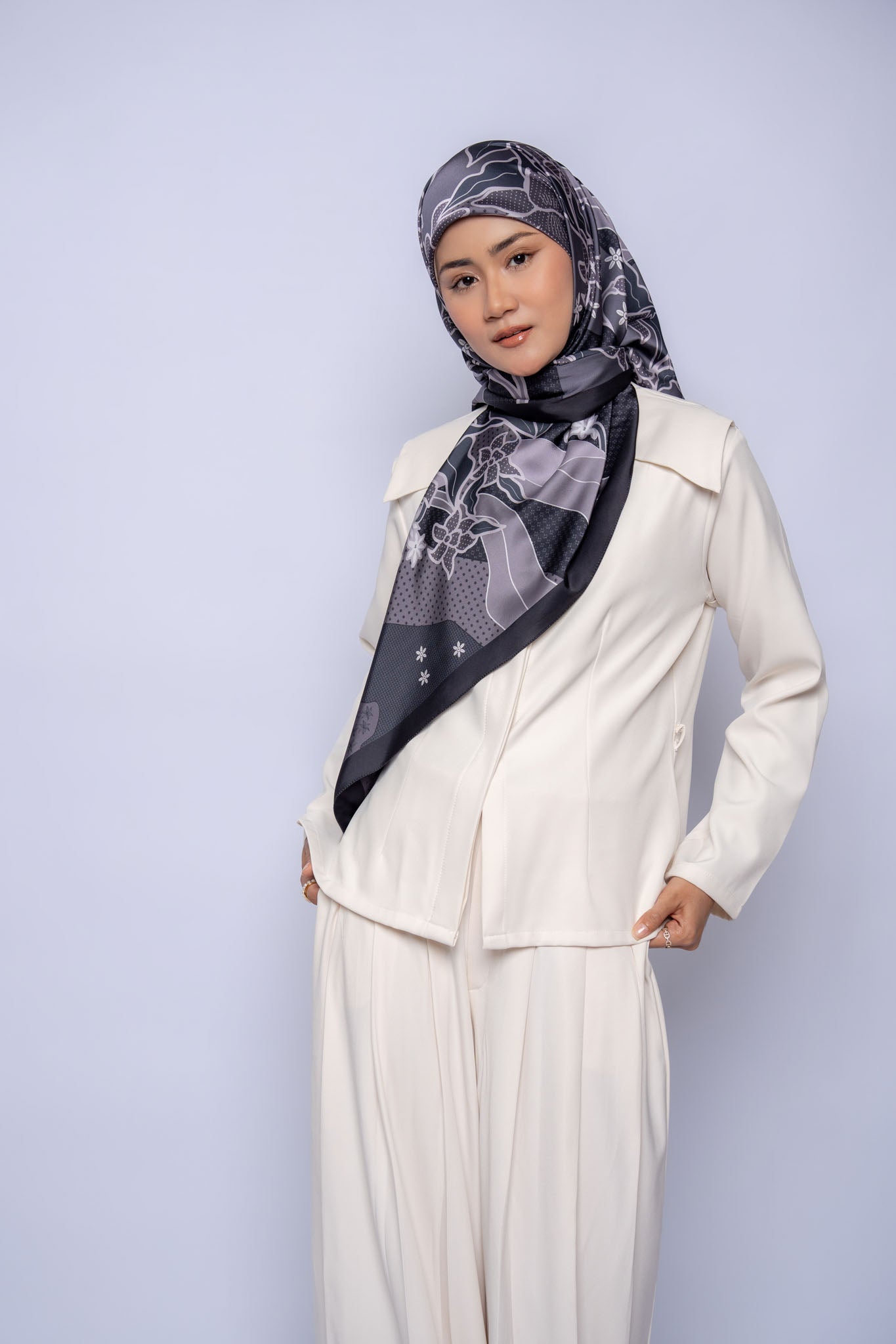 Batik Square (Malam)