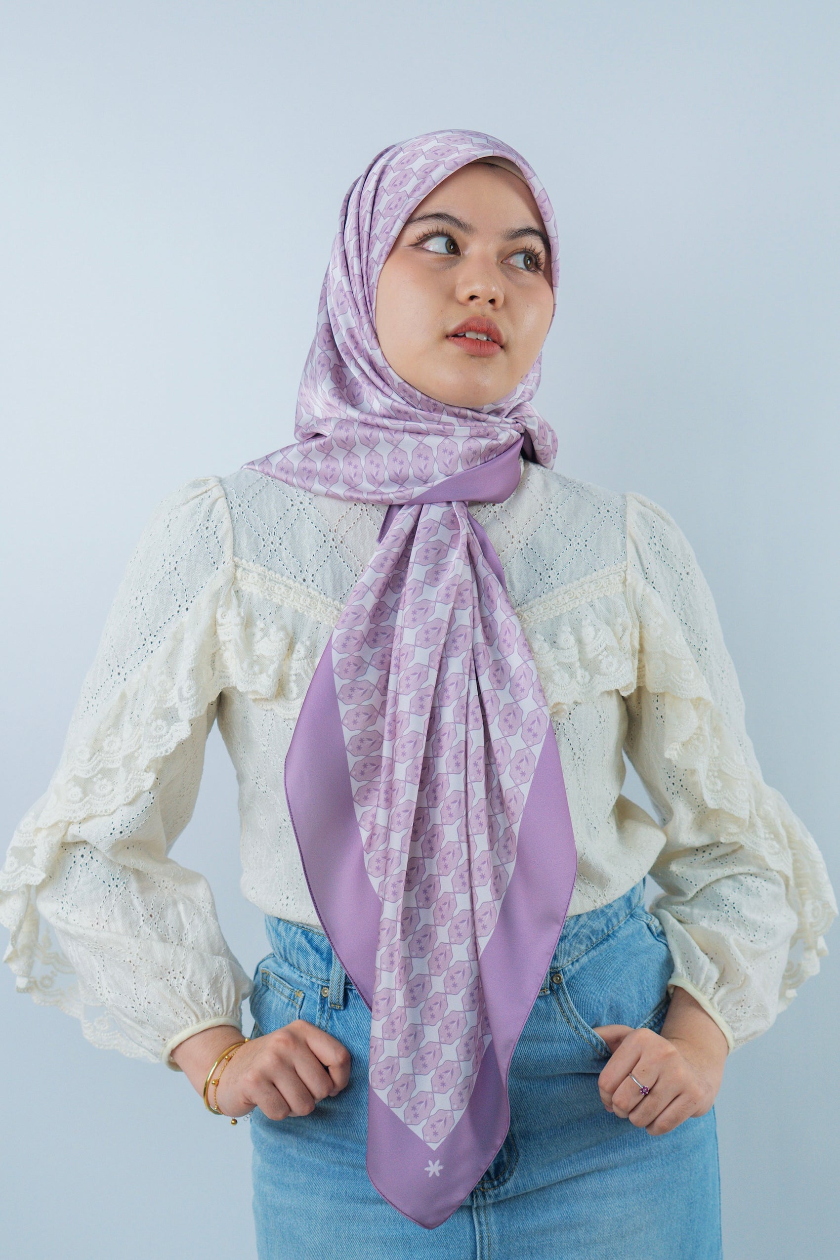 Dahulu Square (Lilac)