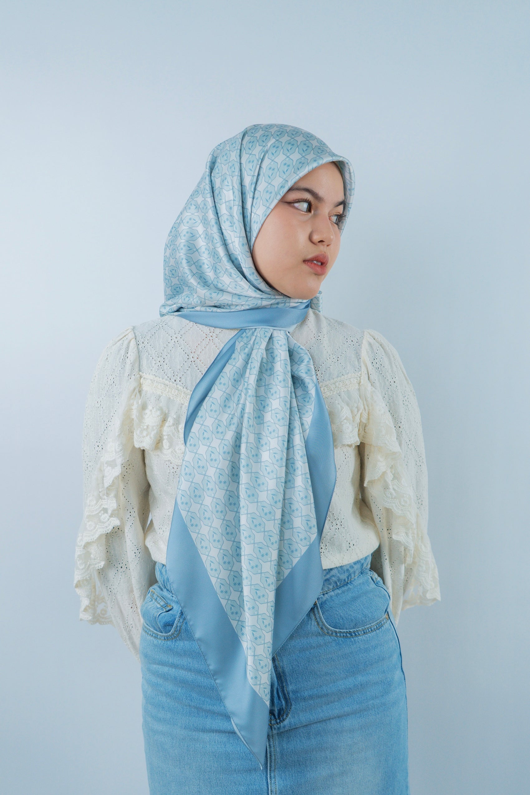 Dahulu Square (Blue)