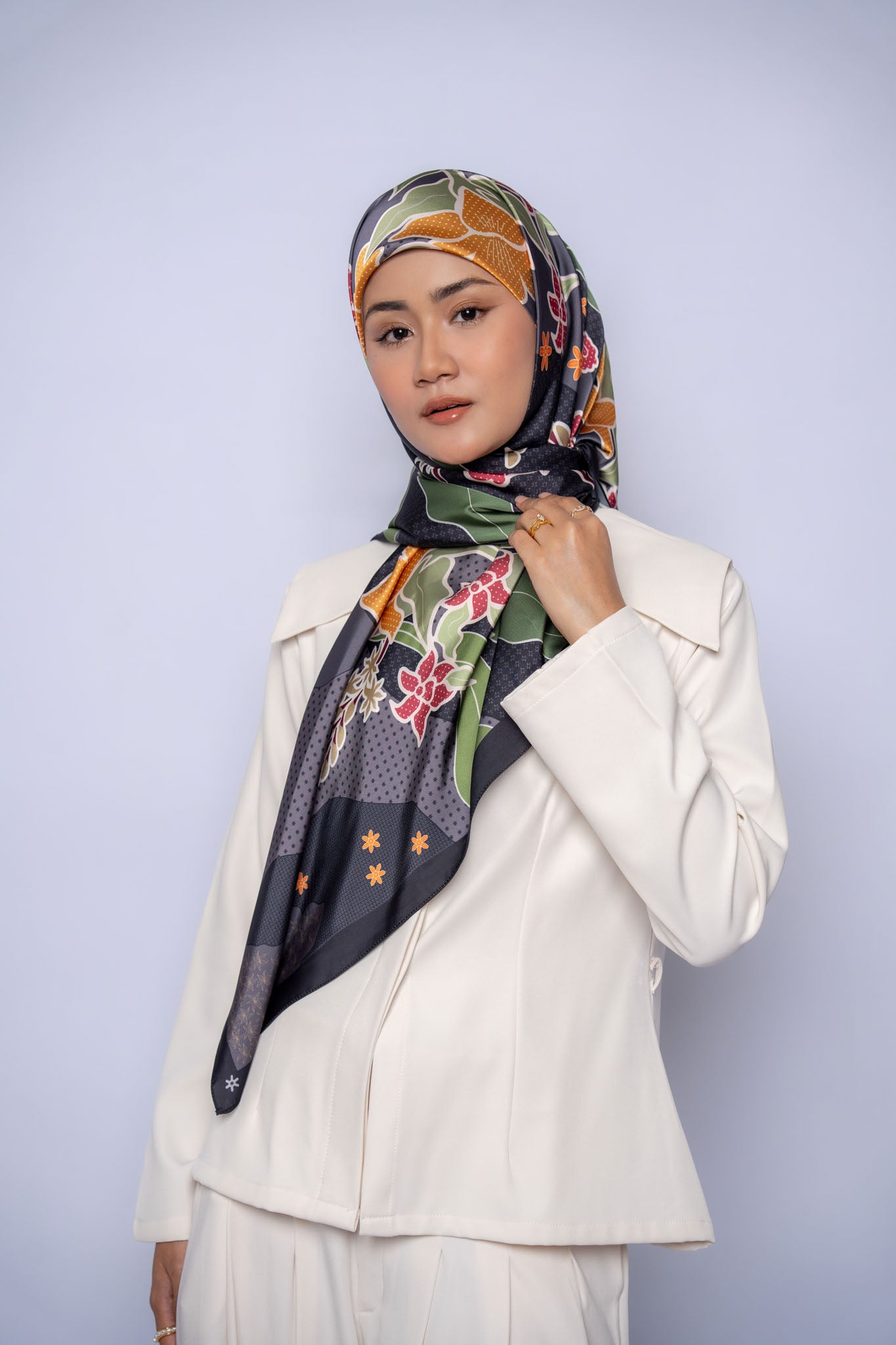 Batik Square (Embun)