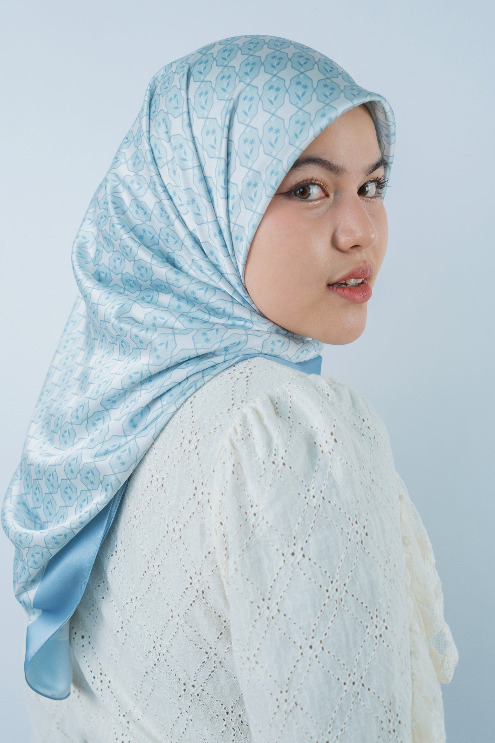 Dahulu Square (Blue)