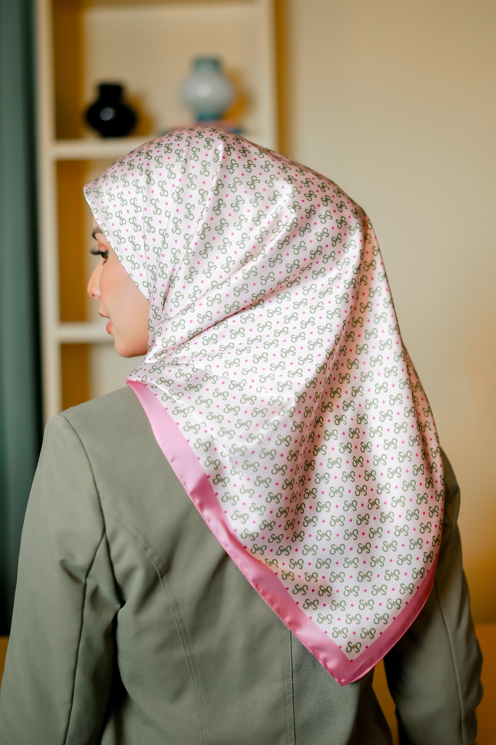 Maison Square (Rose)