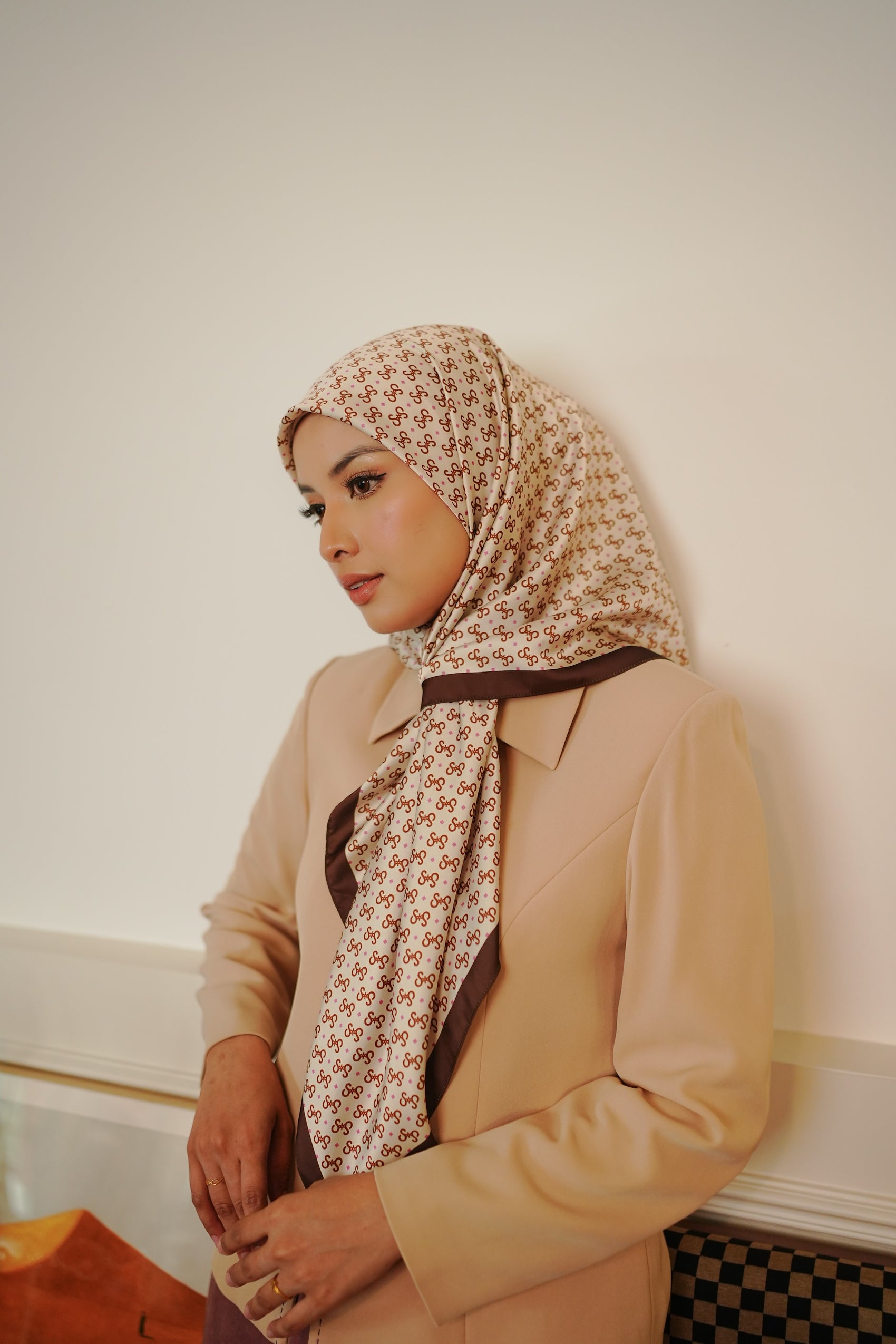 Maison Square (Creme)