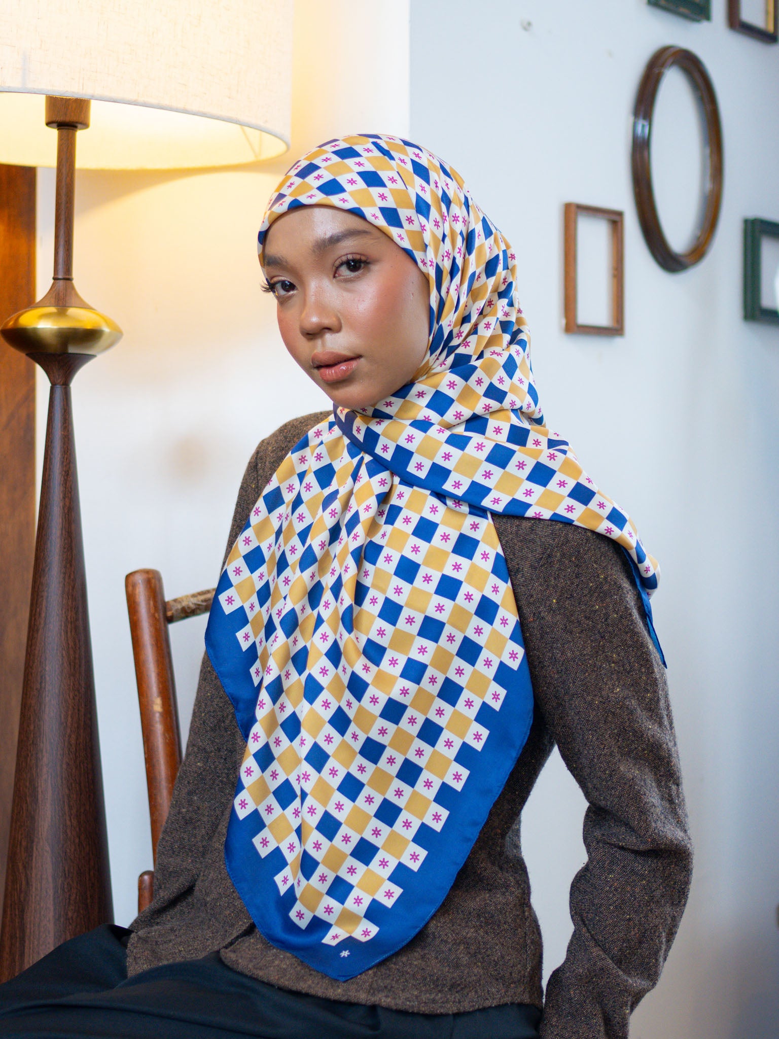 Monogram Square (Wheat Navy)