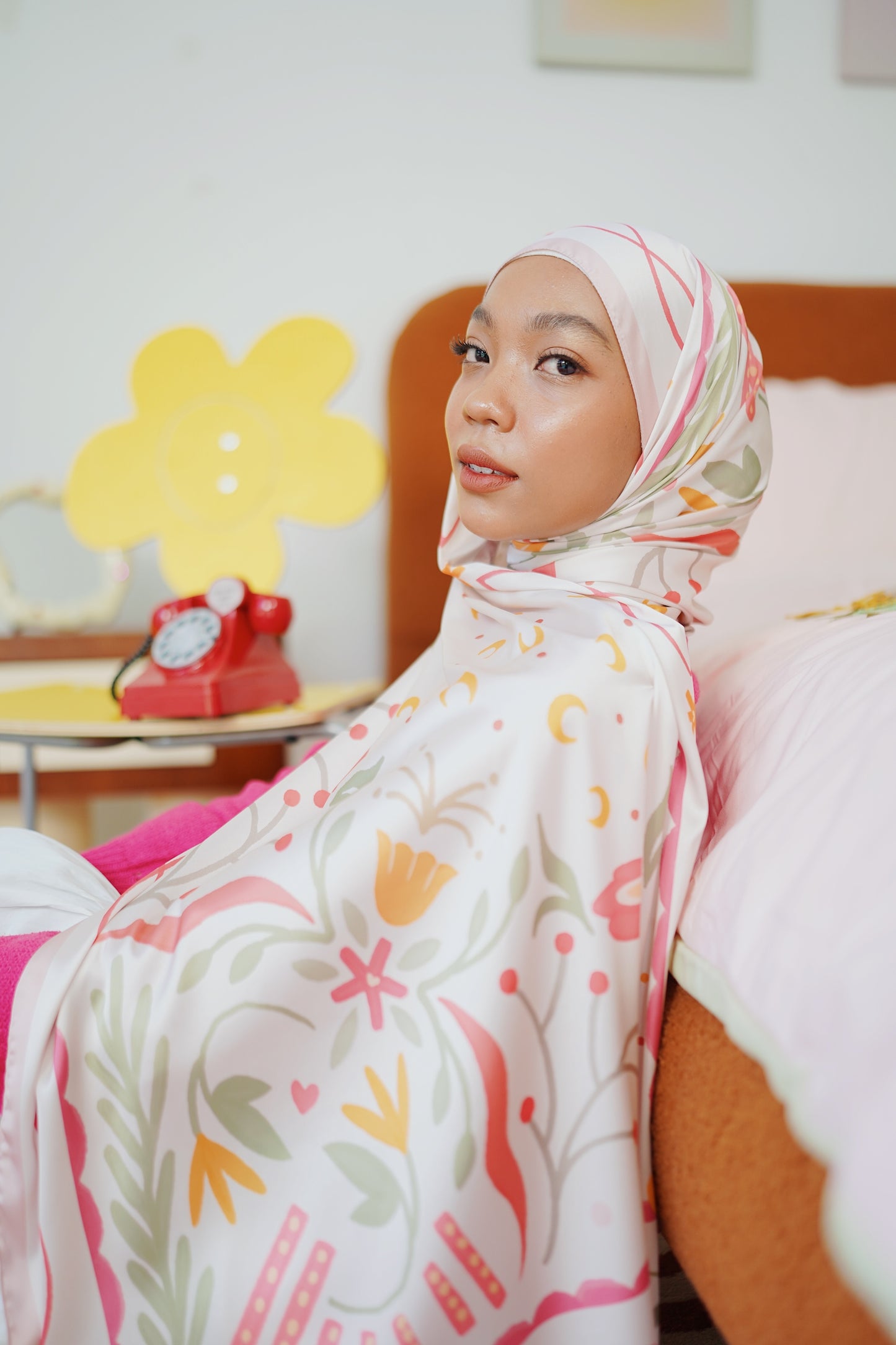 Berangan Shawl (Bubblegum)