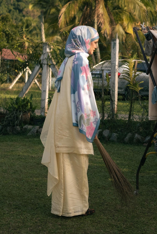 Batik Shawl (Pulang)